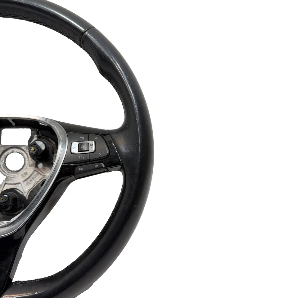 Volante de cuero Passat Volkswagen con interruptores OEM 2017-2019 Foto 3 de 4