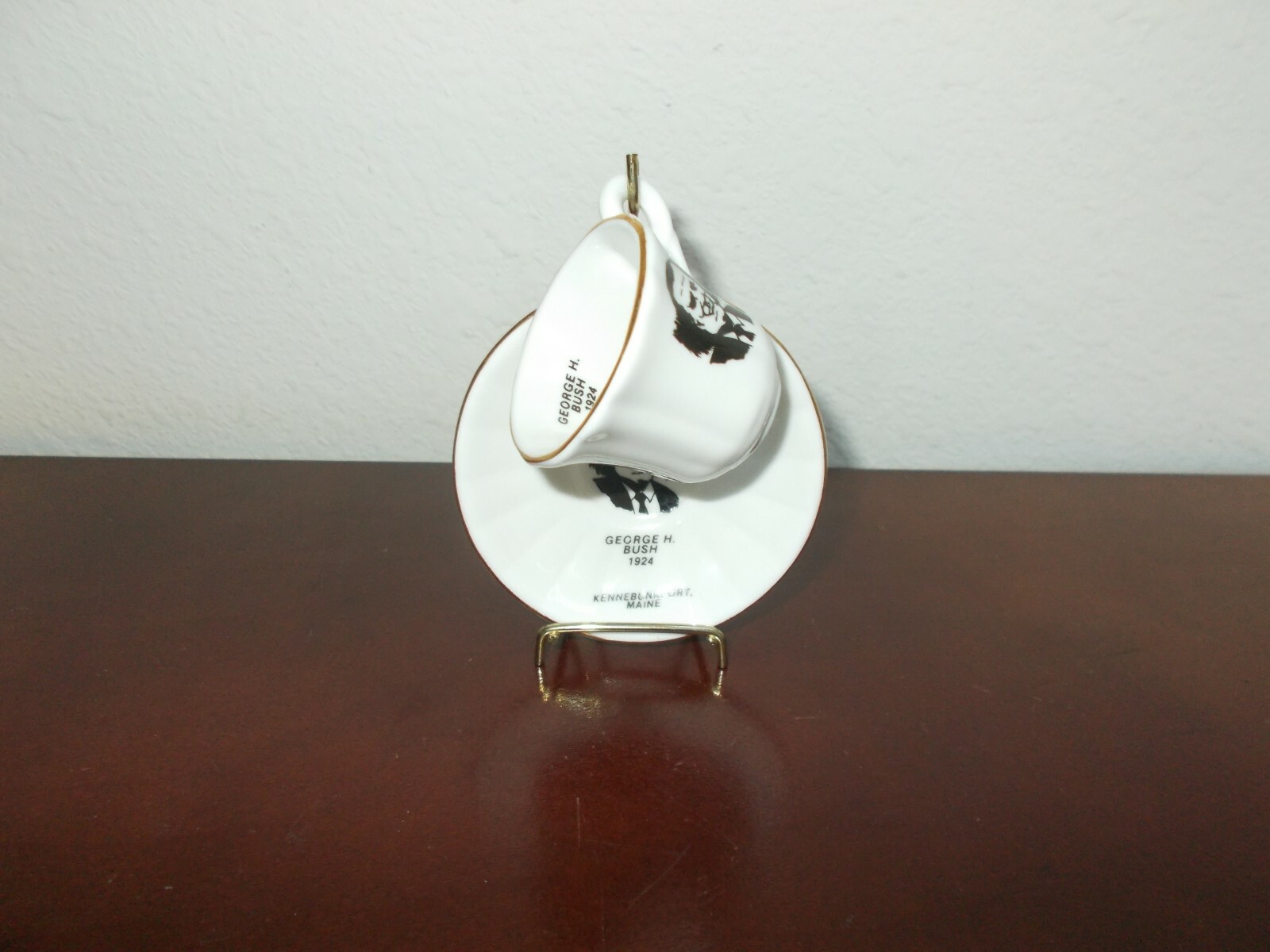 Picture 2 of 4