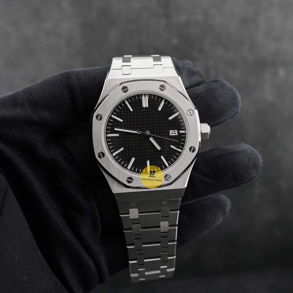 Сделанные на заказ часы 42 мм в стиле RO «Jumbo» с черным циферблатом и автоматическим механизмом NH35 - Изображение 2 из 4