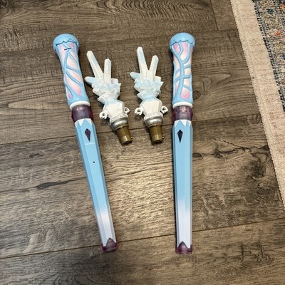 Great Wolf Lodge MagiQuest White Blue Purple Ice Wand Icicle Topper set of 2 