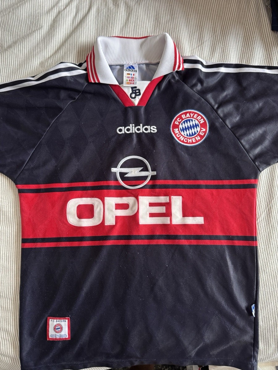 Bayern Munich 1997/98 Away Shirt - Size Small | eBay UK