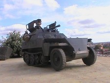 PLAYMOBIL SDKFZ 250 A (3D) + SOUS-OFFICIEL (FRANCE-1945) REF-001