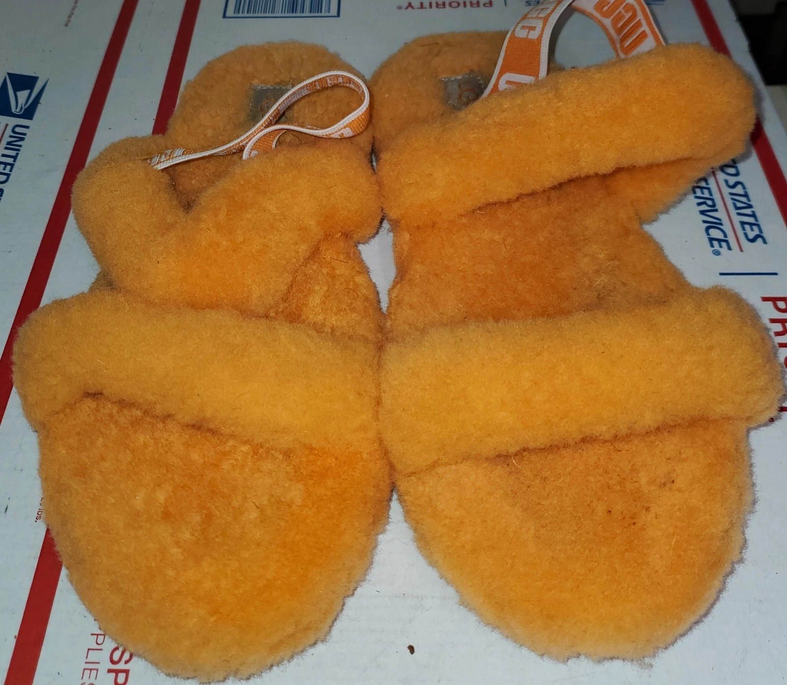 Pantofole UGG donna Oh Yeah arancioni punta aperta slip on slide circa taglia 6