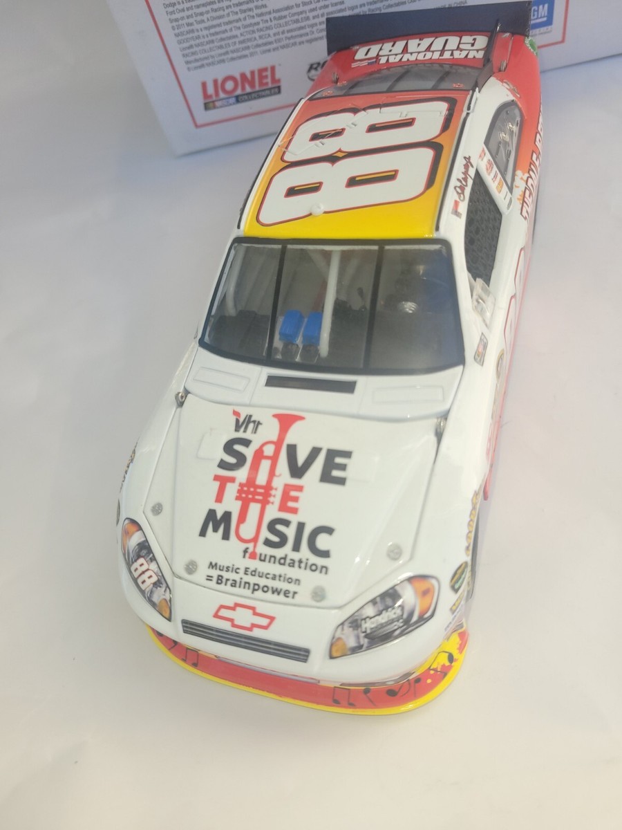 NASCAR Dale Jr #88 – VH1 Foundation Save The Music 2011 Impala – 1/24 Elite – Action RCCA