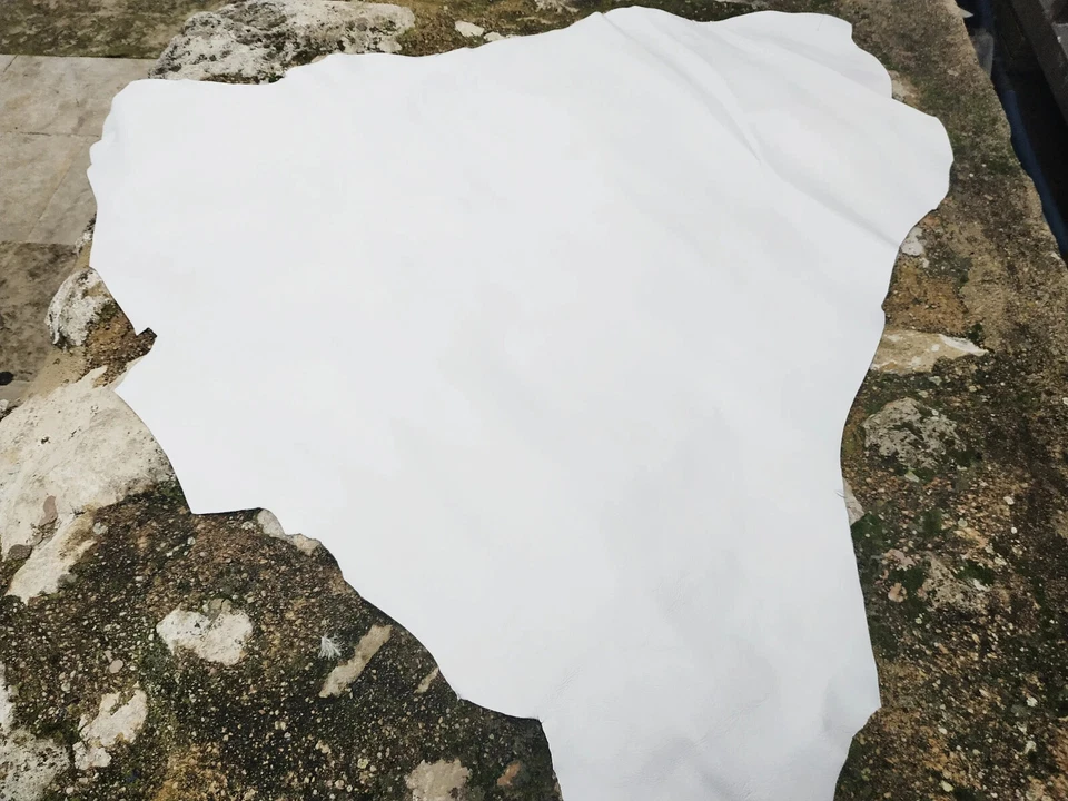 Cuero canguro blanco grano completo piel entera 0,9-1,3 mm de grosor Foto 4 de 4