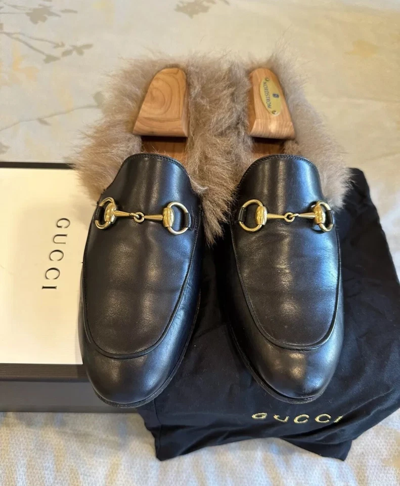 Gucci Jordaan Negro Cuero Beige Piel Princetown Mocasín Mula Zapatilla Plana 40