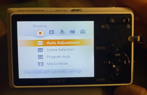Sony Cyber-shot DSC-T20 8.1MP Retro Digital Camera - White - - Picture 10 of 17