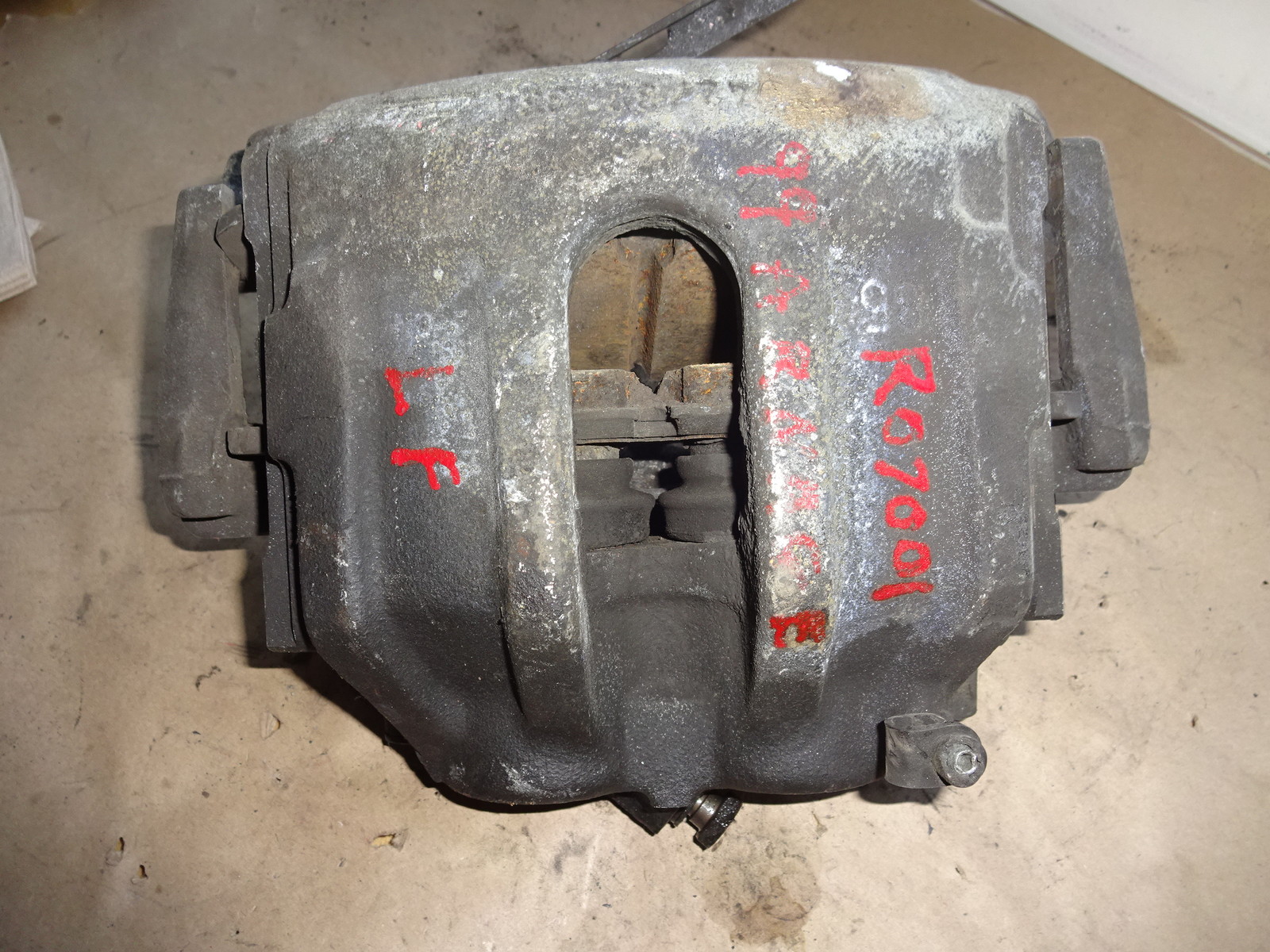 Bentley Arnage - LH Left Front Brake Caliper 