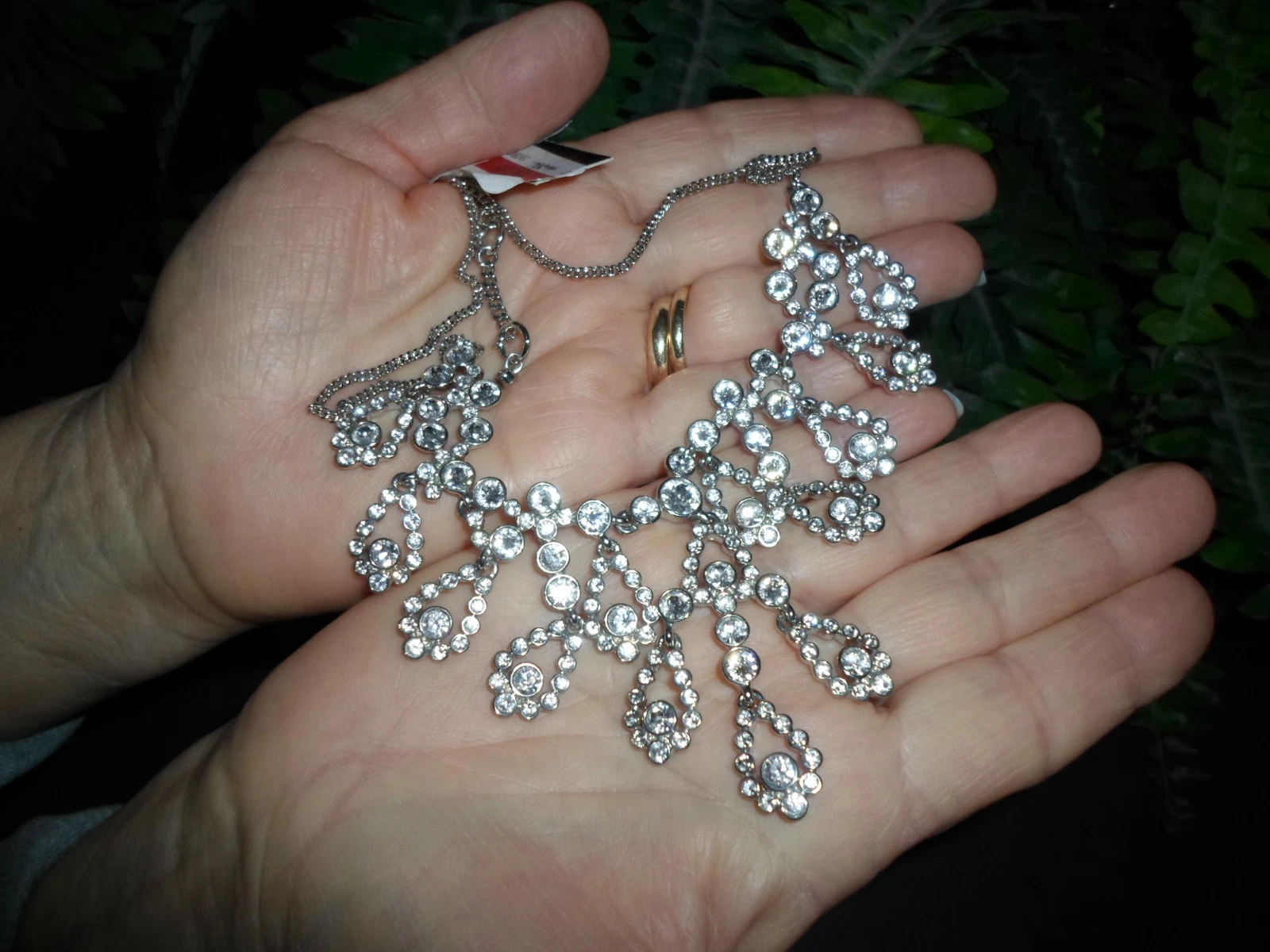 COLLANA PENDENTE vintage tono argento GIVENCHY strass cristallo NOS