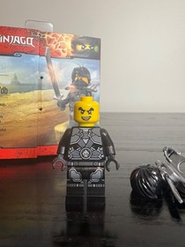 LEGO NINJAGO Stone Armor Cole Minifigure Set 5004393 with Collectible Box