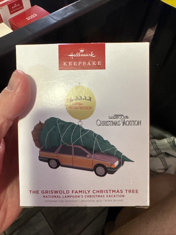 Hallmark 2022 National Lampoon Vacation Griswold Family Christmas Tree Ornament