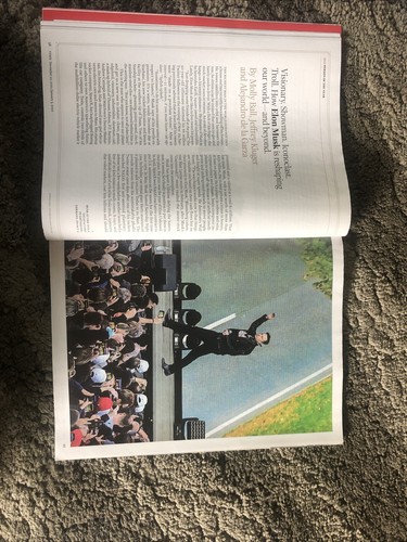 Time Magazine 27. Dezember 2021 Elon Musk Raumschiff Tesla Simone Biles Boca Chica - Bild 10 von 12