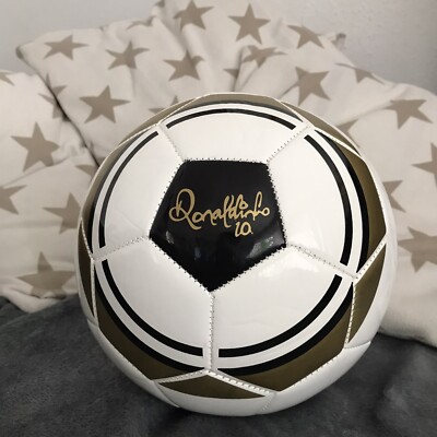 nike air vapormax flyknit 3 black and gold