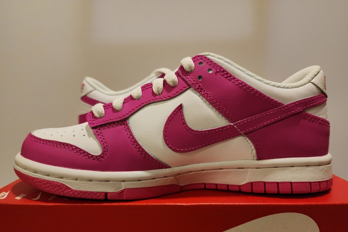 Nike Dunk Low (GS) Laser Fuchsia FB9109-102 Size 3.5Y