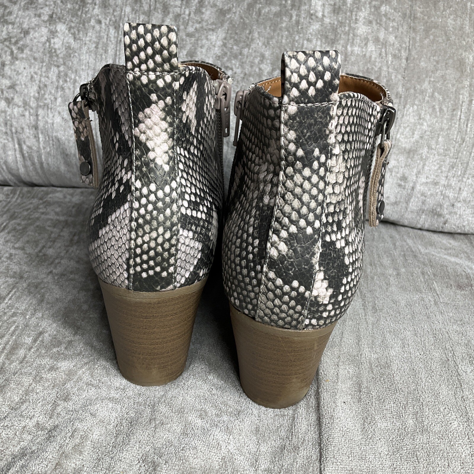 UNIVERSAL THREAD Snake Python Animal Print Ankle … - image 7