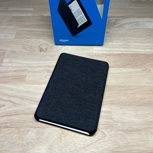 *Amazon Kindle Stoffhülle (11. Generation) - Schwarz* - Bild 3 von 5