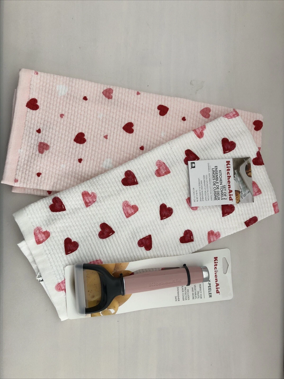 New KitchenAid Adorable Hearts Set of 2 Cotton Towels & Peeler Pink Dried Rose