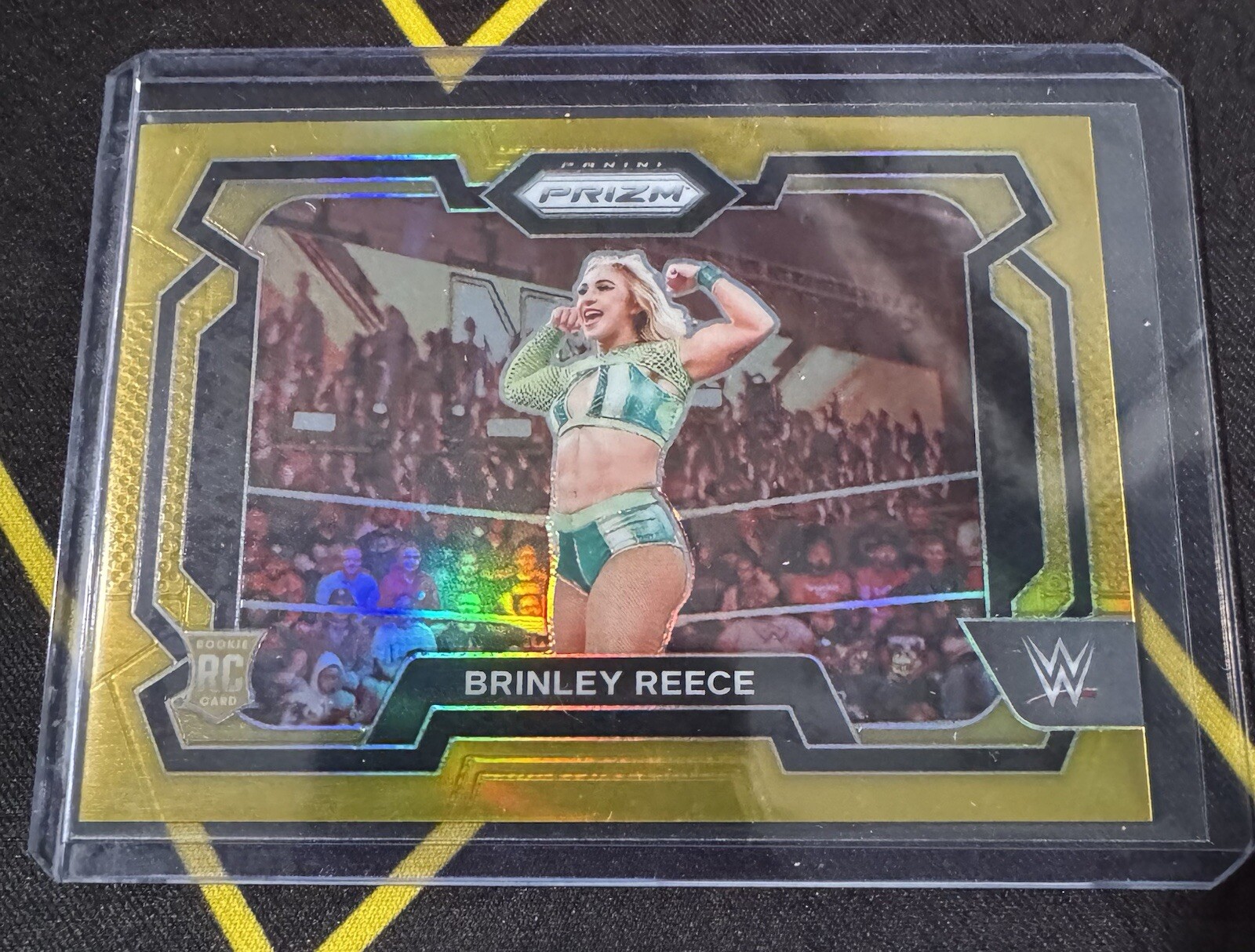 2024 PANINI PRIZM WWE GOLD PRIZM BRINLEY REECE /10
