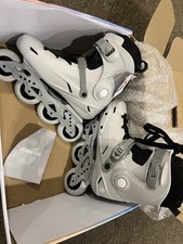 CosmoID Adult Roller Blades 7-7.5