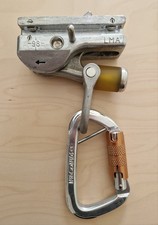 S&ouml;ll Fallschutzl&auml;ufer Klettern Ausgemuster Karabiner