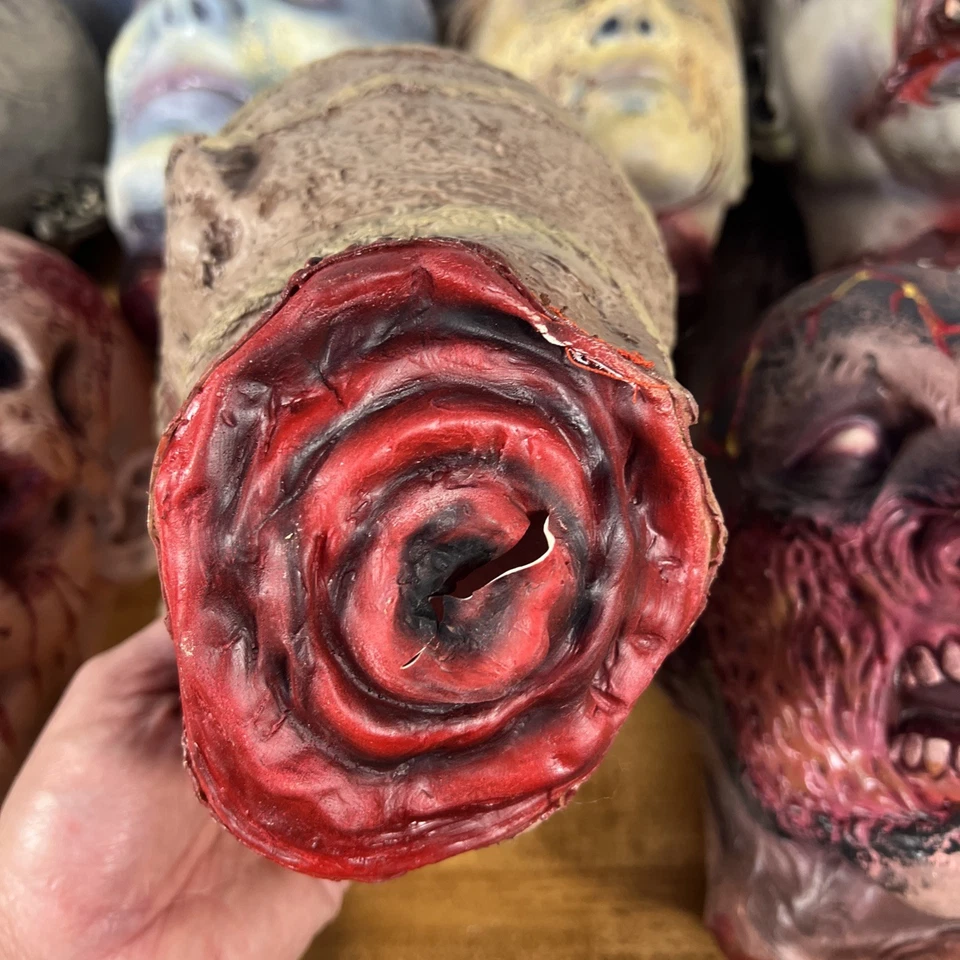 Lot Of 9 Halloween Hanging Severed Heads Gory Bloody Spirit Halloween READ DESC! - Image 4 of 4