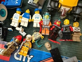 LEGO CITY Fire Plane Lot 60217 31113 60065 Deep Sea 60091 Minifigures Scuba TV