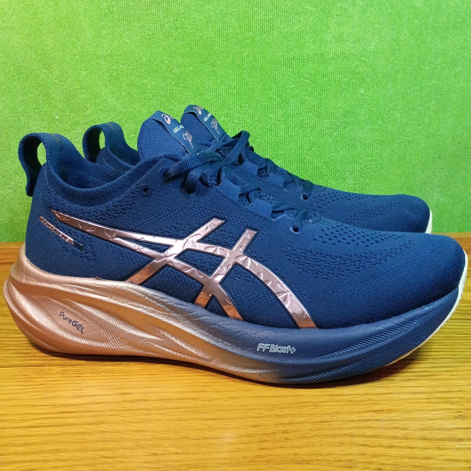 ASICS Gel-Nimbus 26 Platinum Shoes Womens Size 9.5B Road Running Performance LE