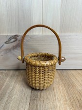 Vintage Nantucket Miniature Wood Base Basket ...
