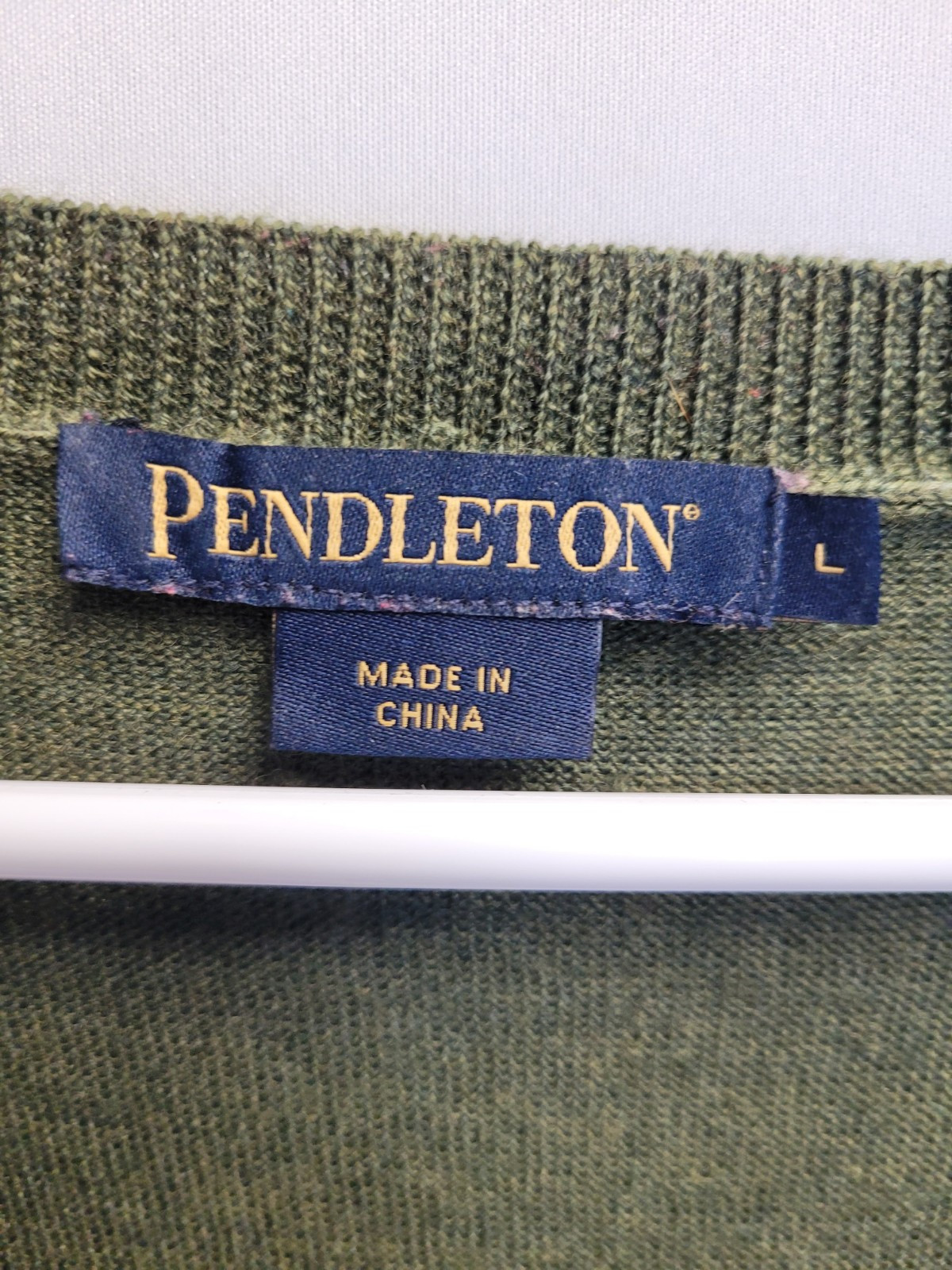 Pendleton Womens Large Vneck Knit Pullover Sweate… - image 2