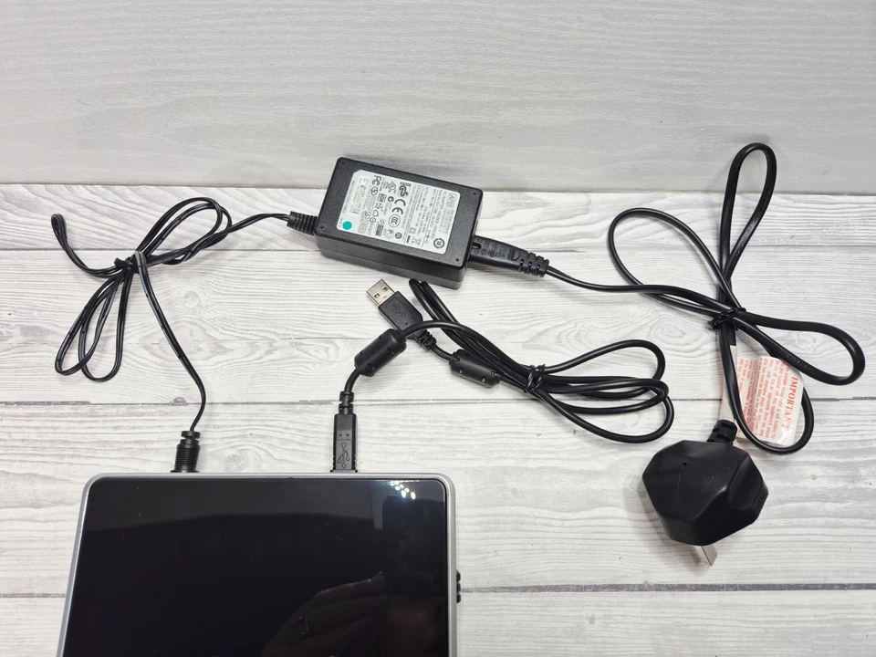 LG External USB Super Multi DVD & CD Rewriter GE20 LU10 Lightscribe (2008) - Image 3 of 4