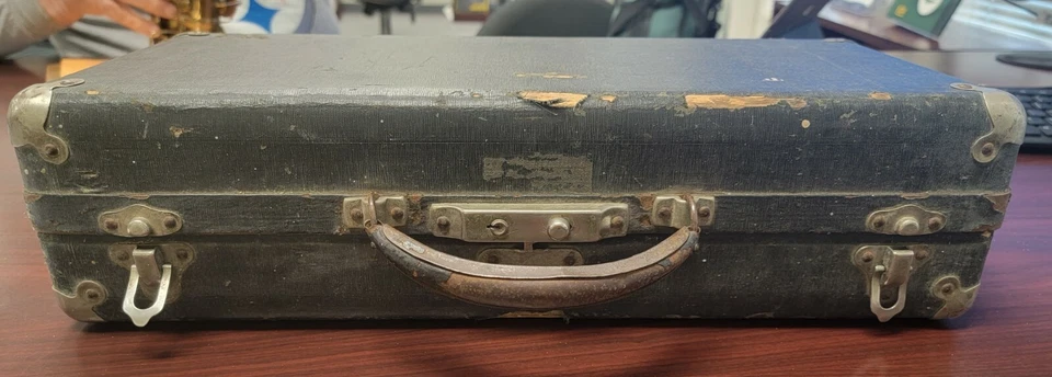 C.G. Saxofón soprano curvo Conn vintage 1914 Foto 3 de 4