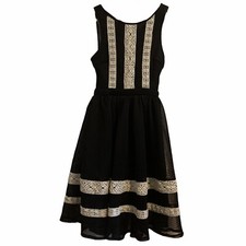 MANIJU Women’s Size Small S Dress Fit & Flare Black Textured Knee Length Prom