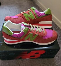 New Balance 574 x Stray Rats Red 2021 