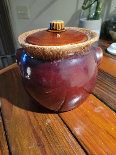 Hull Brown Drip Cookie Jar/Beanpot