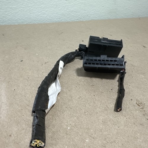 Dodge TCM Transmission Control Module P04896395AE Harness Connector Plug - Picture 2 of 7