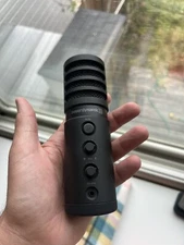 Beyerdynamic Fox podcast microphone