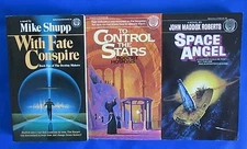 LOT of 3 Science Fiction Paperbacks F1 Mike Shupp Robert Hoskins Roberts VF-