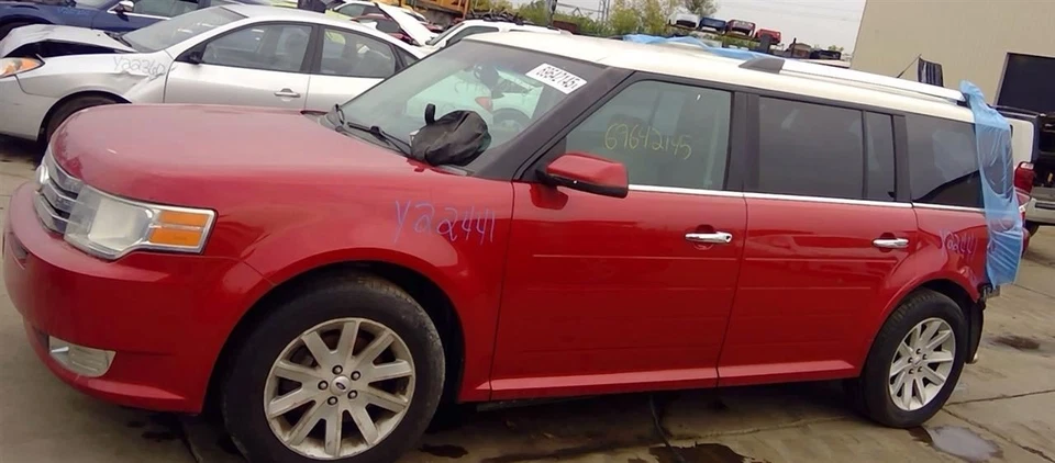 2012 Ford Flex Rear Passenger Right RH Door Trim Panel in Beige & Brown Foto 4 de 4