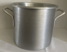 WEAR-EVER #4302 Lincoln 9 Quart Stock Pot Rolled Edge No Lid