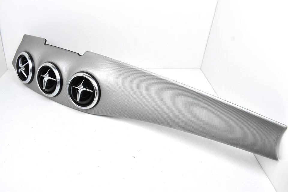 Mercedes CLA 250 2014 2019 tablero central tablero ventilación moldura plateada OEM Foto 4 de 4