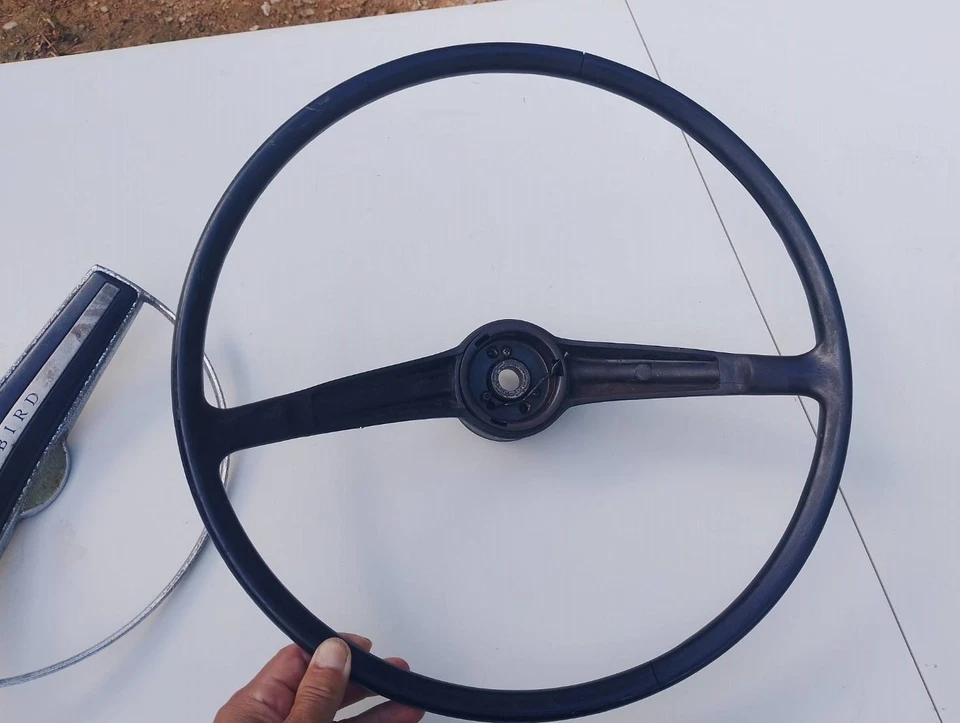 Datsun Bluebird 410 411 Steering Wheel Used - Imagem 3 de 4