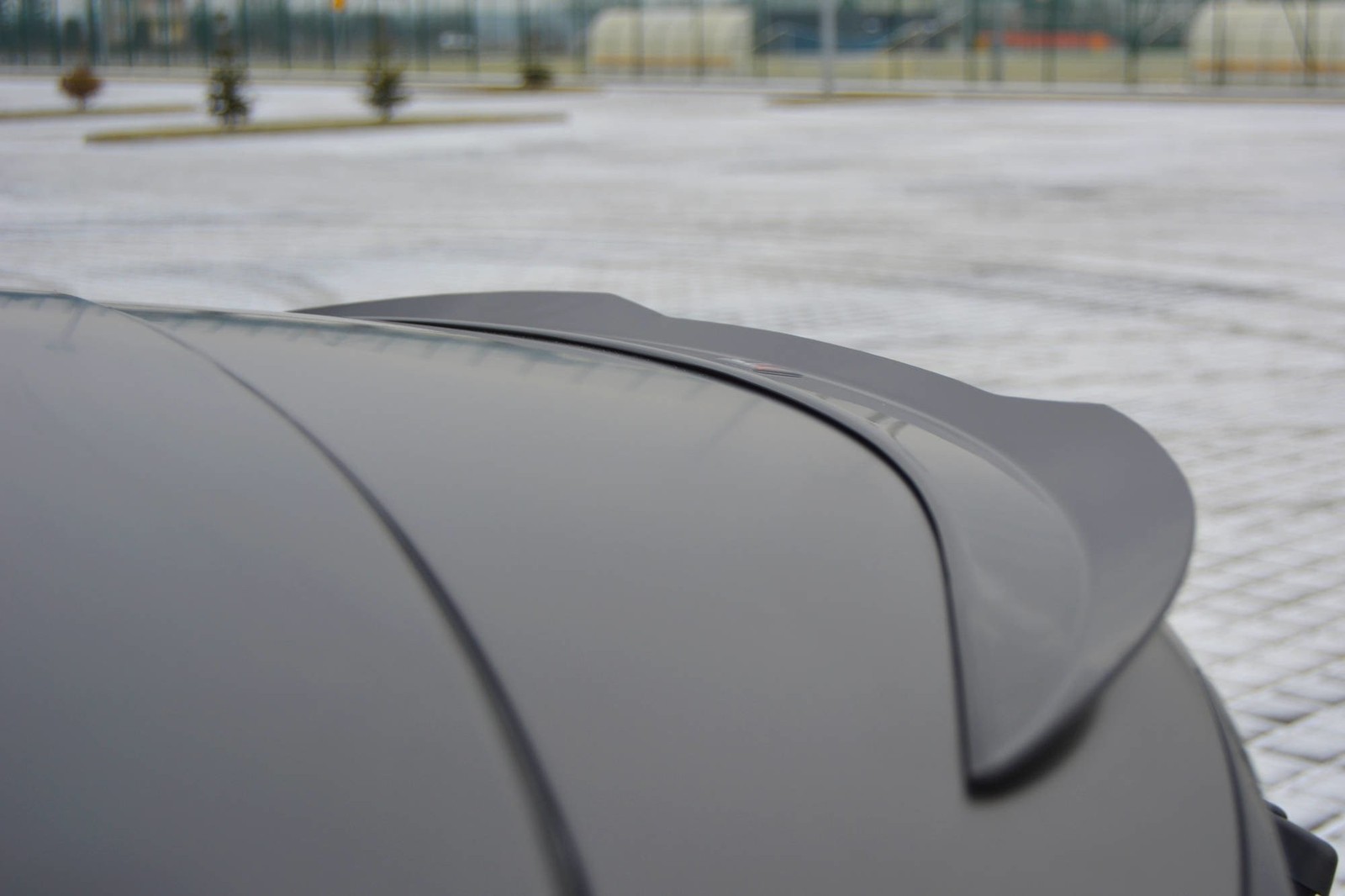 Spoiler cap Maxton de Jaguar XF X250 Sportbrake style carbone chic