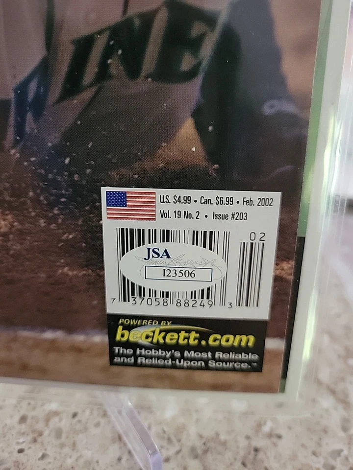 ICHIRO SUZUKI AUTOGRAPHED MAGAZINE FEBRUARY 2002 BECKETT BASEBALL( COVER ) JSA - Image 2 of 3