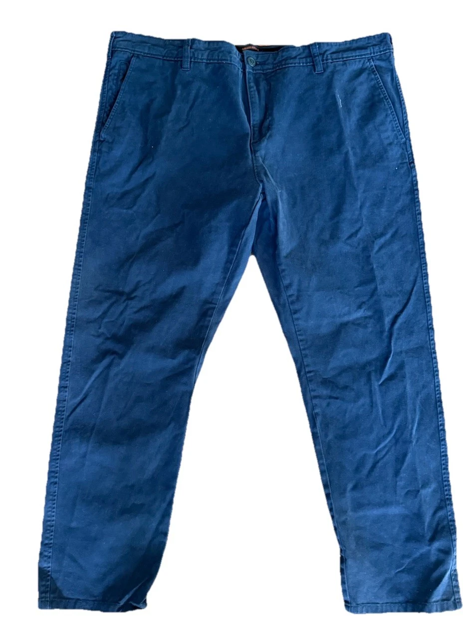 Dockers Chino Pants Mens Blue Flat Front 5 Pockets Straight Fit Size W 40 L 30