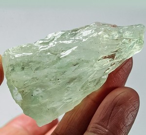 145Ct Green Amethyst Facet Rough Specimen YGA7420