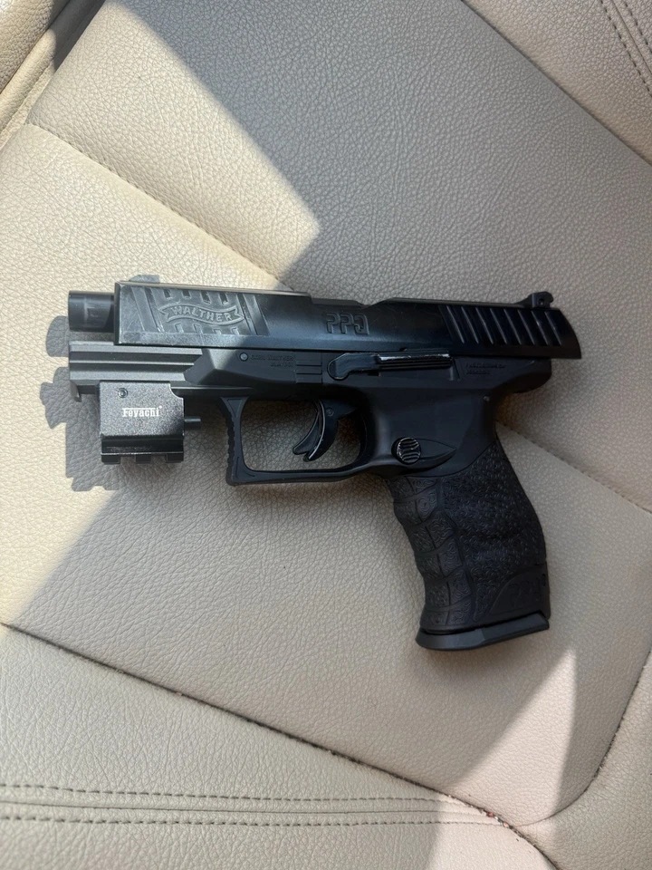 Pistola de pellets Walther PPQ M2 CO2 Foto 2 de 3