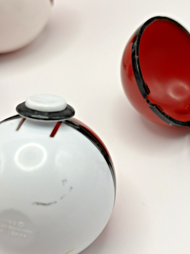 Lot of 4 Vintage Pokemon Nintendo PokeBall (EMPTY) - Picture 7 of 12