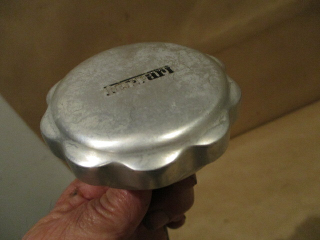 Ferrari 360 - Oil Filler Cap / Dipstick - P/N 182115