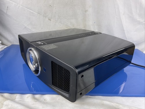 JVC DLA-RS1 Reference Series 1080p 3-Chip D-ILA HD Projector HDMI - Picture 8 of 12