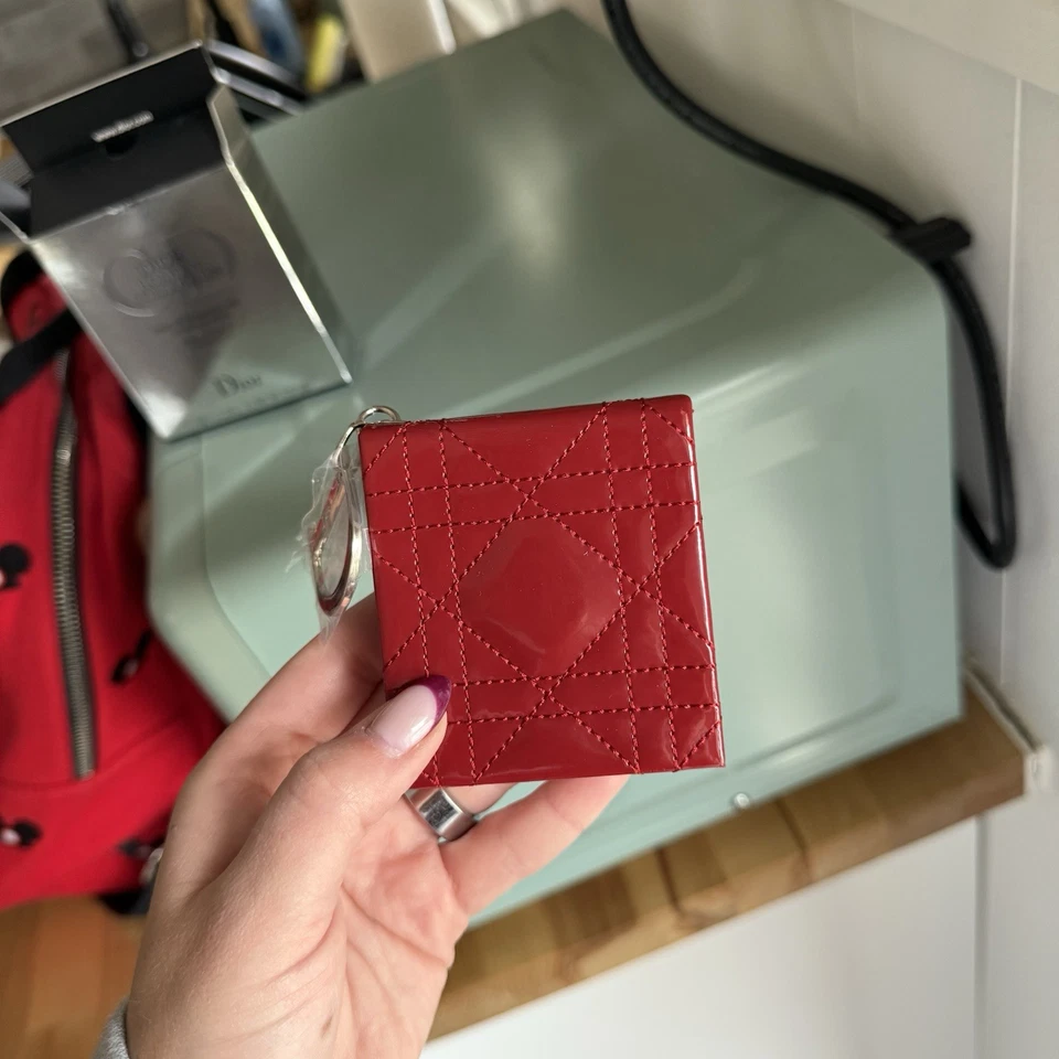 Authentic Dior Holiday Collection Eyeshadow Pallet 071 4 Shades New!   - Image 3 of 4